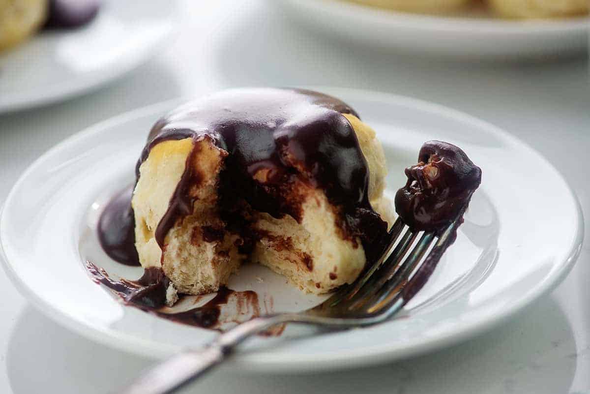 Homemade Chocolate Gravy Recipe Buns In My Oven