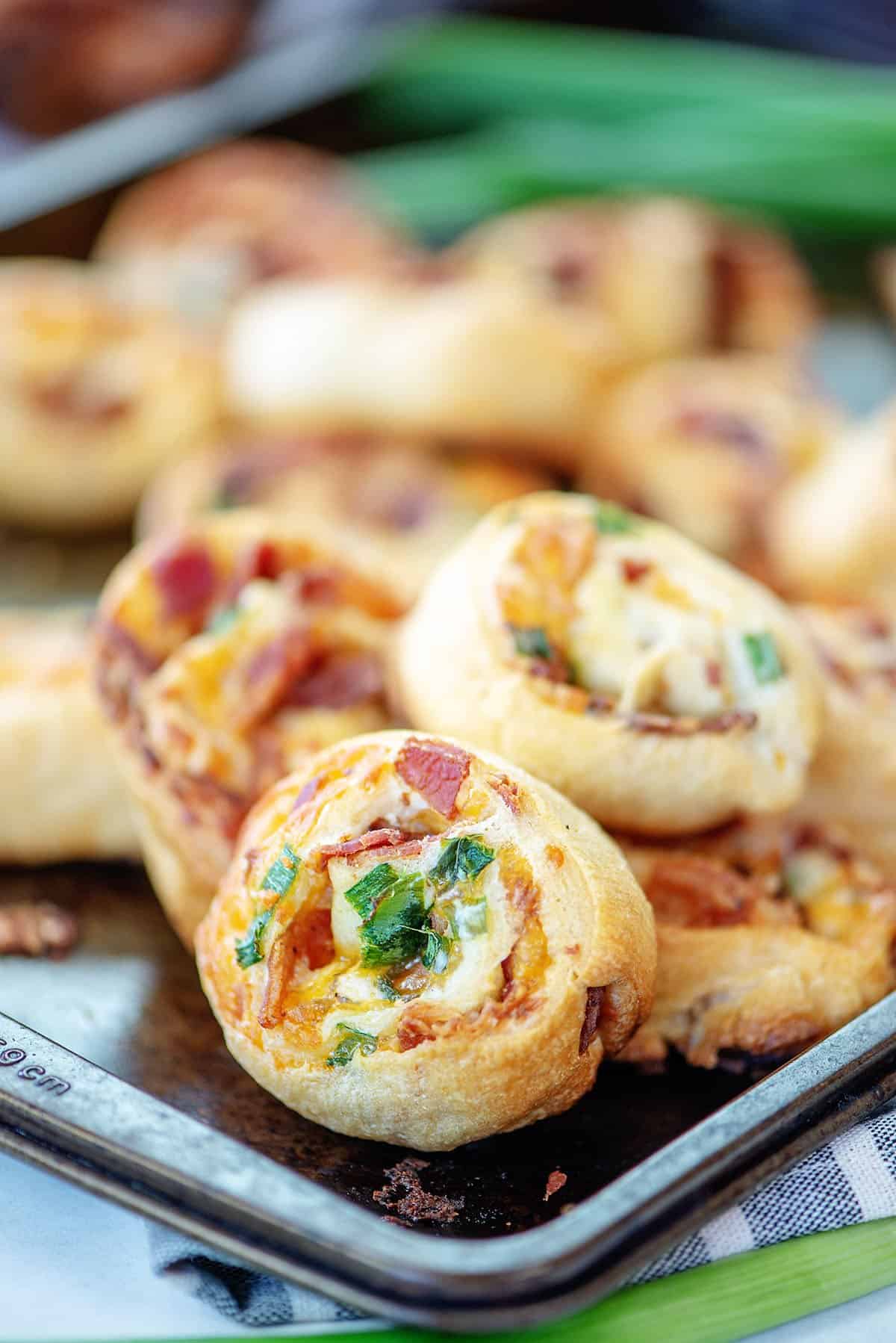 bacon pinwheel recipe on sheet pan.