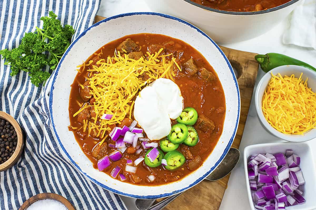 Steak Chili [www.bunsinmyoven.com]