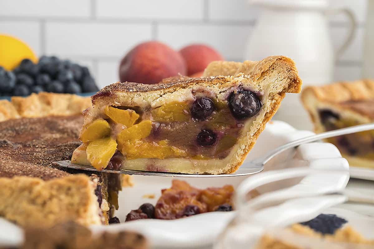 Brown Sugar and Cinnamon Peach Pie
