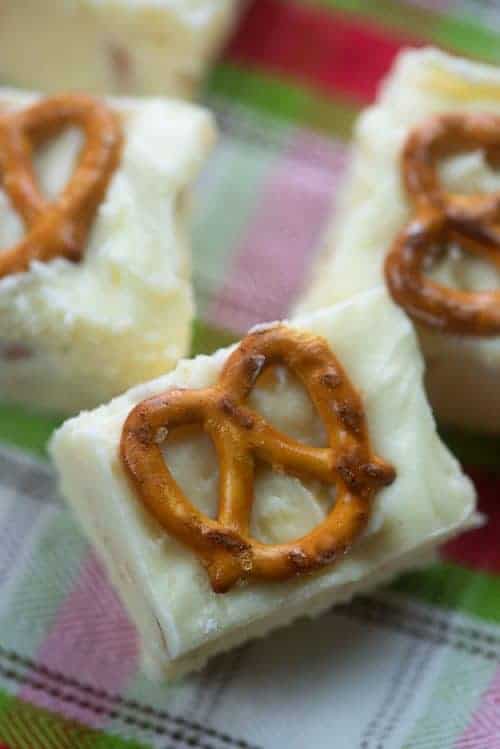 White Chocolate Fudge with Pretzels — Buns In My Oven