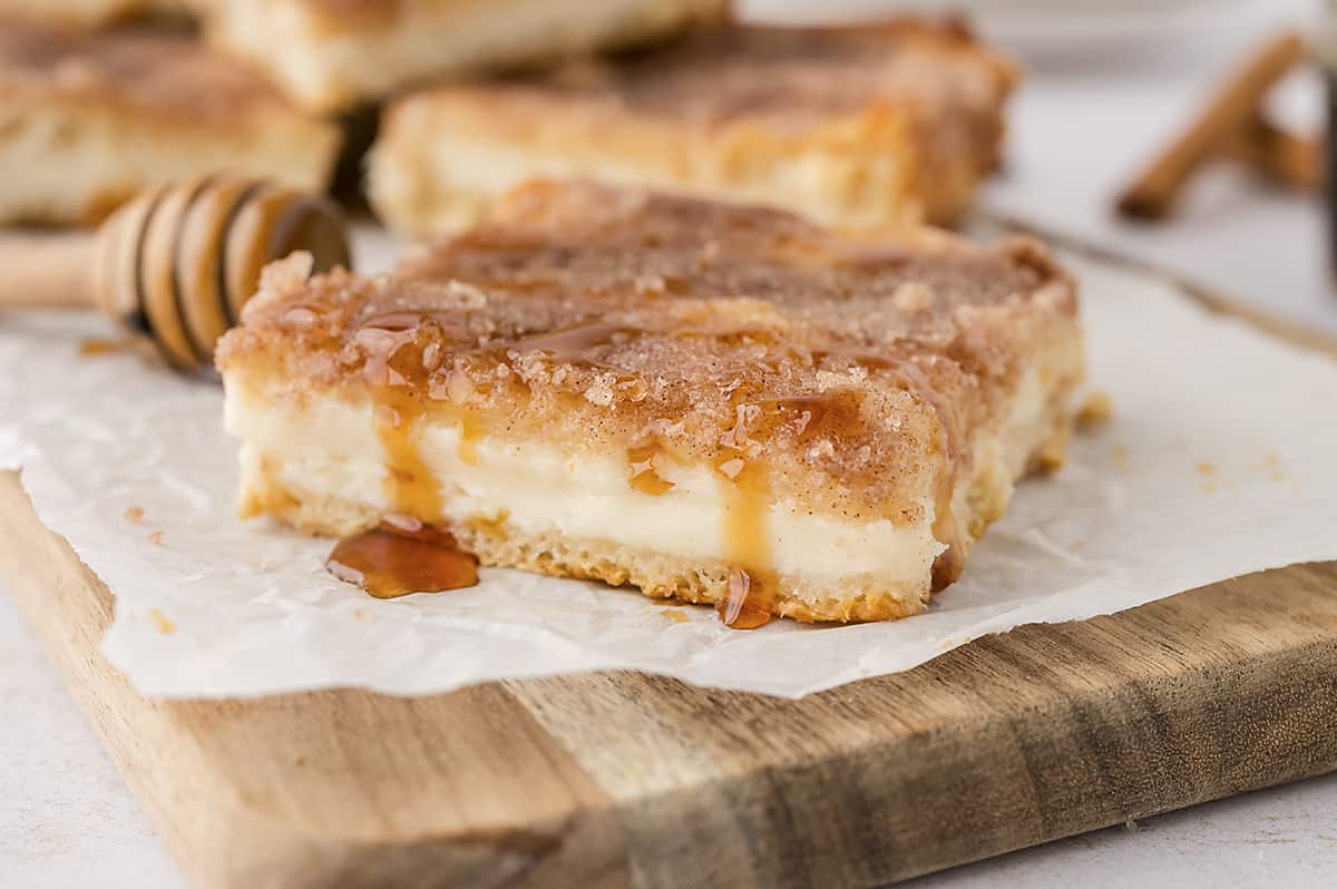 Sopapilla Cheesecake Bars
