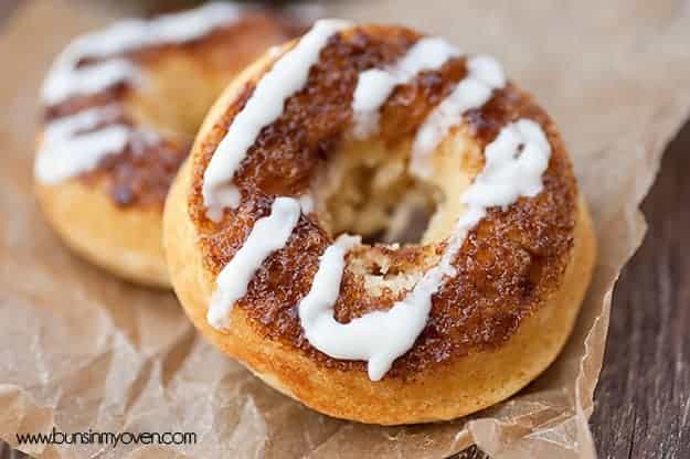 cinnamon roll baked donuts recipe