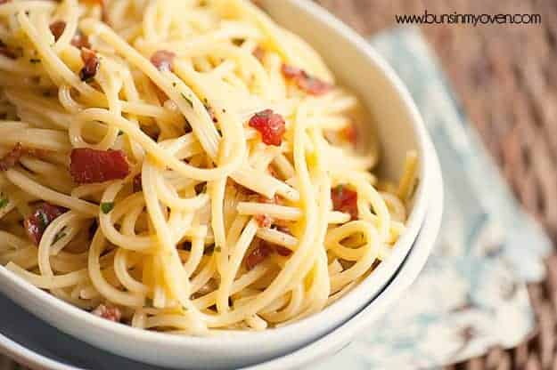 A close up of a bowl of spaghetti carbonara