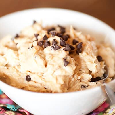 A bowl of toffee dip.