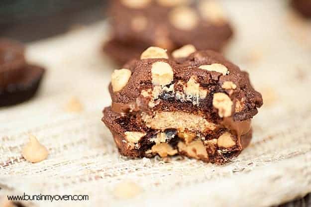 chocolate peanut butter reeeses sandwich cookies recipe 2