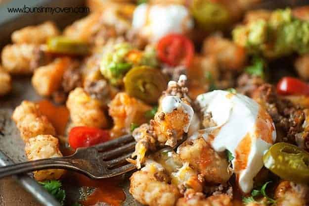 Tater Tot Nachos - an easy summer lunch that kids love!