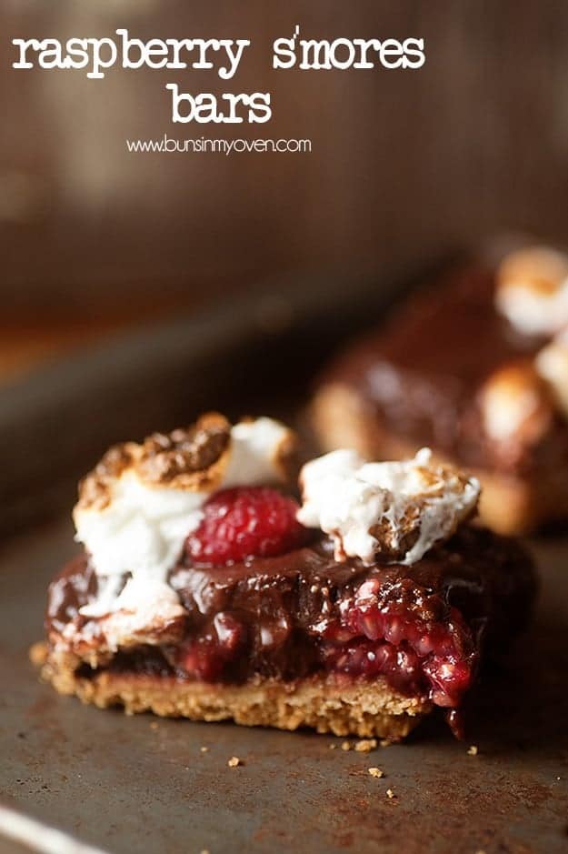 Raspberry S'mores Bars - these are super easy and perfect for summer!