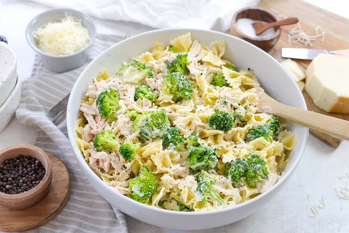 Chicken Broccoli Pasta