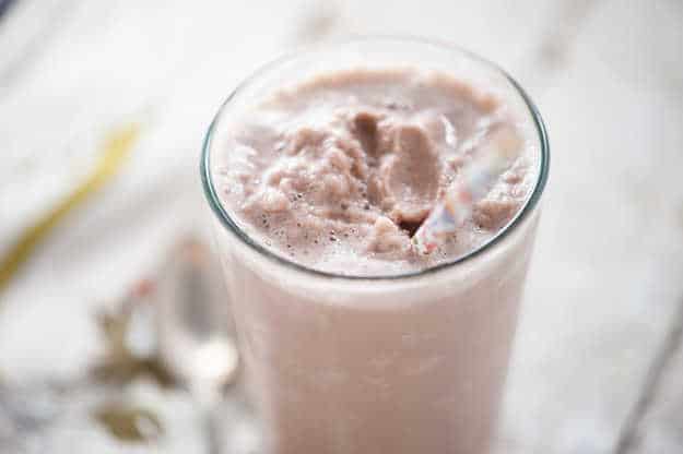 Easy Blender Keto Protein Milkshake Recipe 