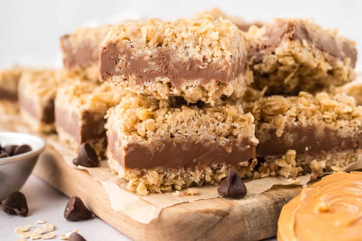 No Bake Chocolate Peanut Butter Oatmeal Bars-image