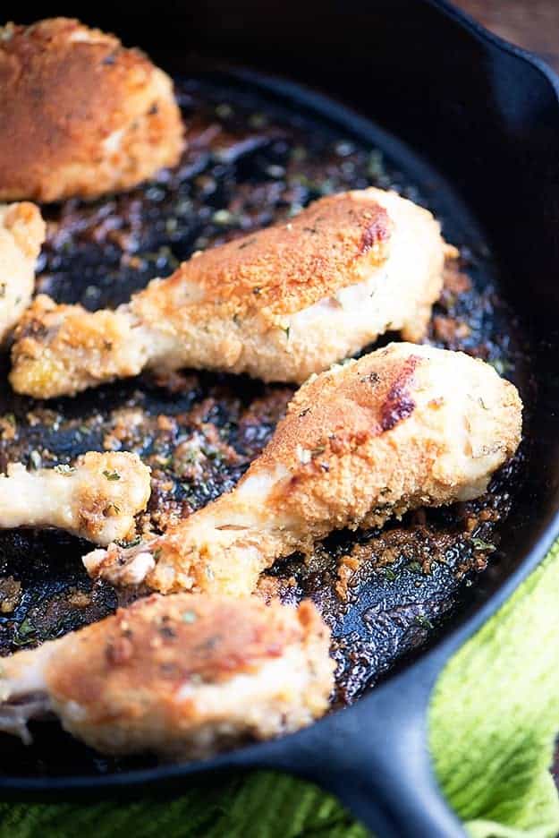 Crispy, crunchy fried chicken legs! This juicy chicken recipe is so easy and kids love it!