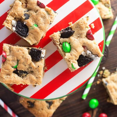 These easy Christmas cookies are loaded with peanut butter, Oreo cookies, and peanut butter m&m candies! Perfect holiday dessert!