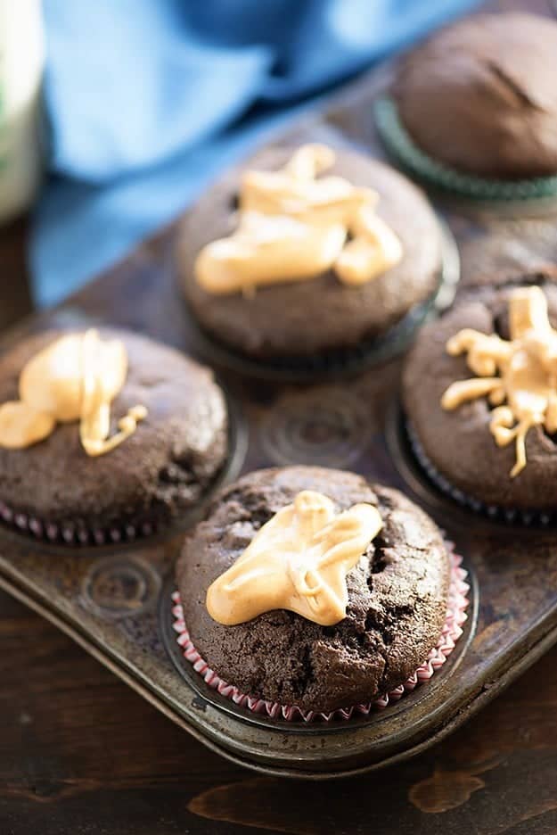 peanut butter muffins