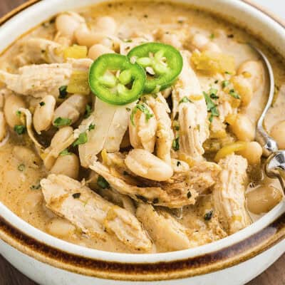 This white chicken chili is so rich and hearty! It's loaded with green chiles and chicken.