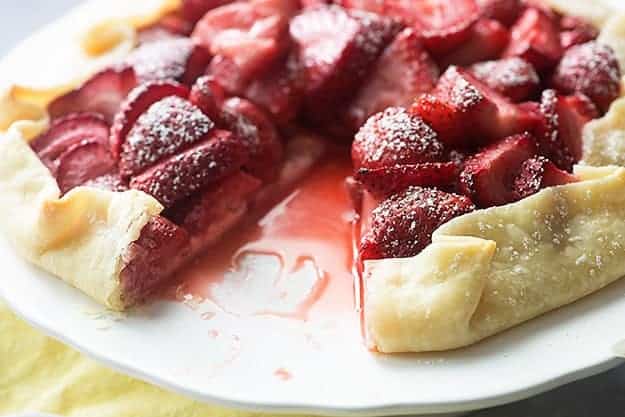 This strawberry crostata is such a simple twist on a classic pie!