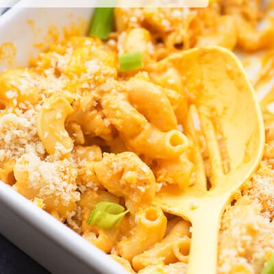 Creamy dreamy buffalo chicken pasta! It's got the perfect kick from buffalo sauce and ranch seasoning!