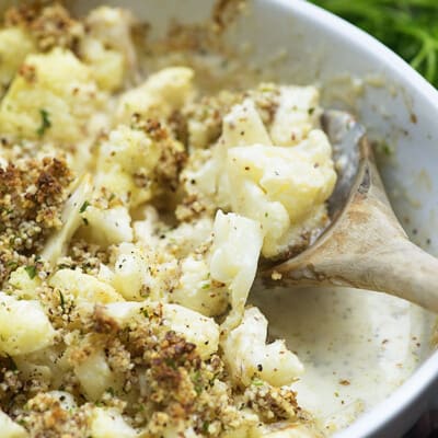 We're obsessed with this low carb keto cauliflower mac and cheese!