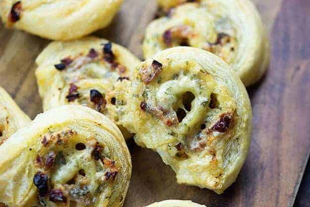 Sun-Dried Tomato Pinwheels — Buns In My Oven