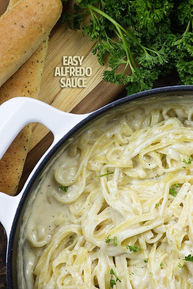 The Best Homemade Alfredo Sauce So Easy