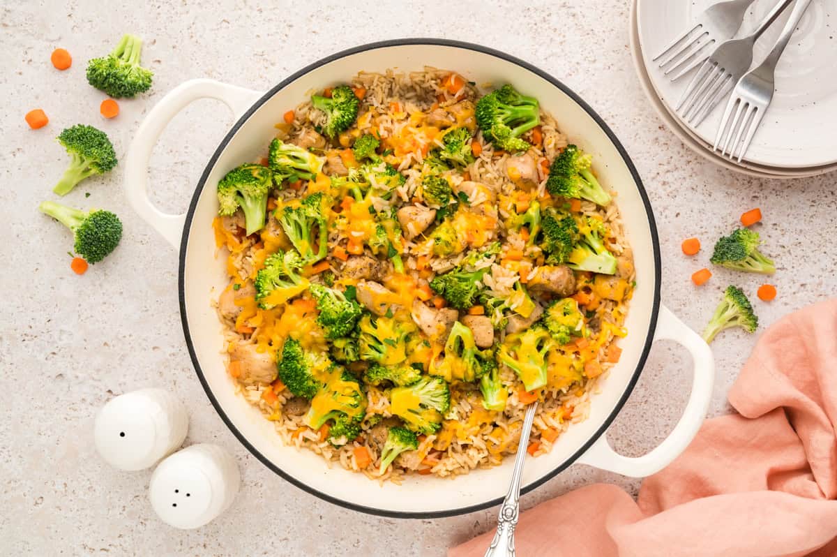 One Skillet Cheesy Chicken and Rice with Broccoli! - Buns In My Oven