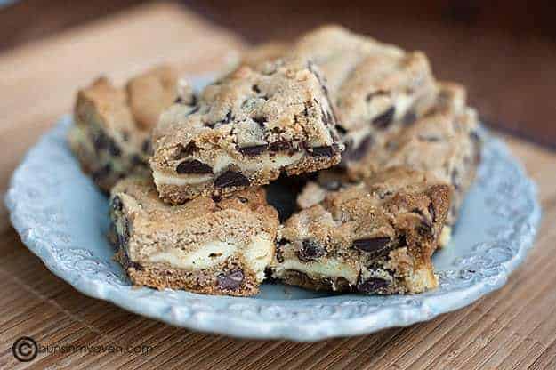 Chocolate Chip Cheesecake Cookie Bars