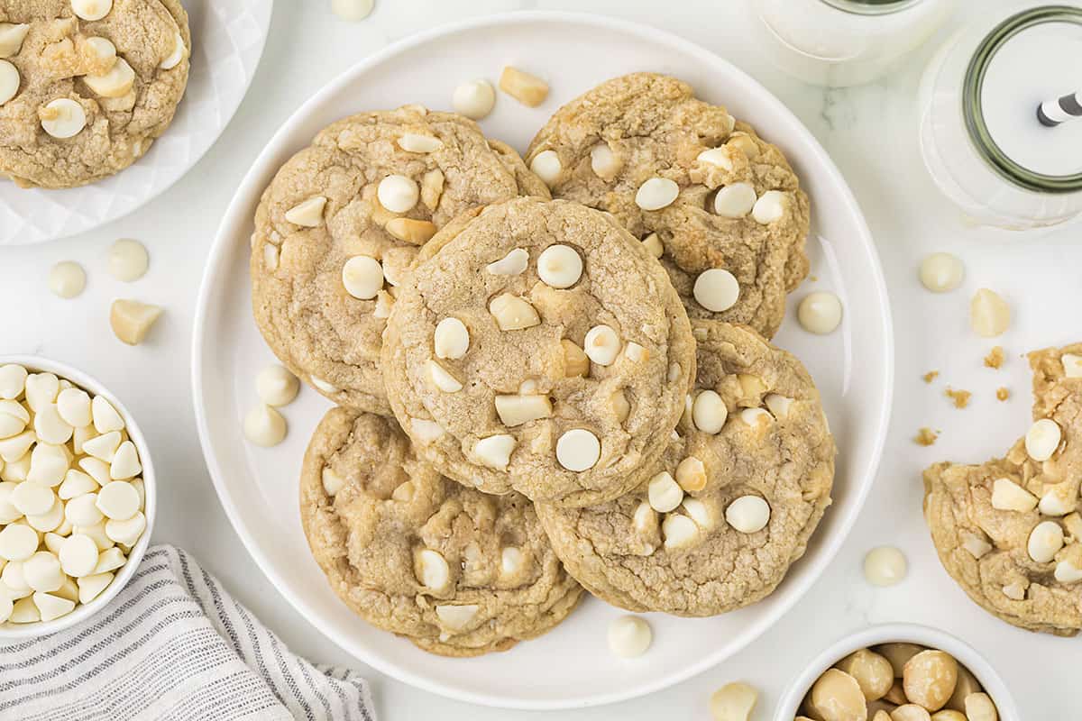 White Chocolate Macadamia Nut Cookies