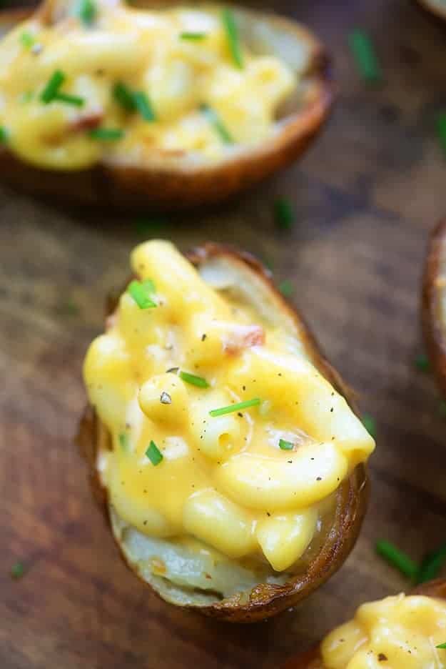Mac and Cheese Potato Skins