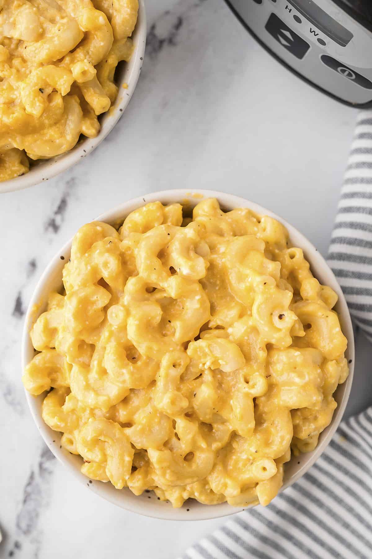 Macaroni and cheese in a slow cooker.