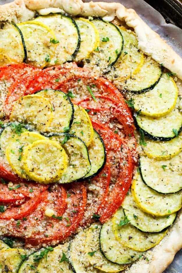 zucchini tomato tart recipe close up.