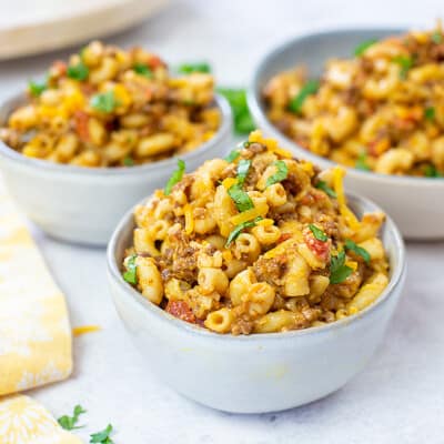 taco mac and cheese in bowls.