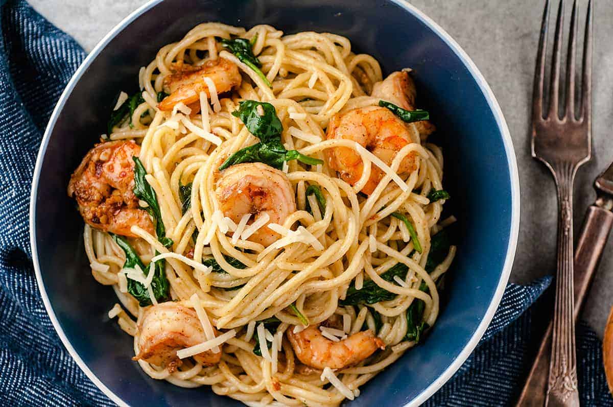 easy shrimp pasta in blue bowl