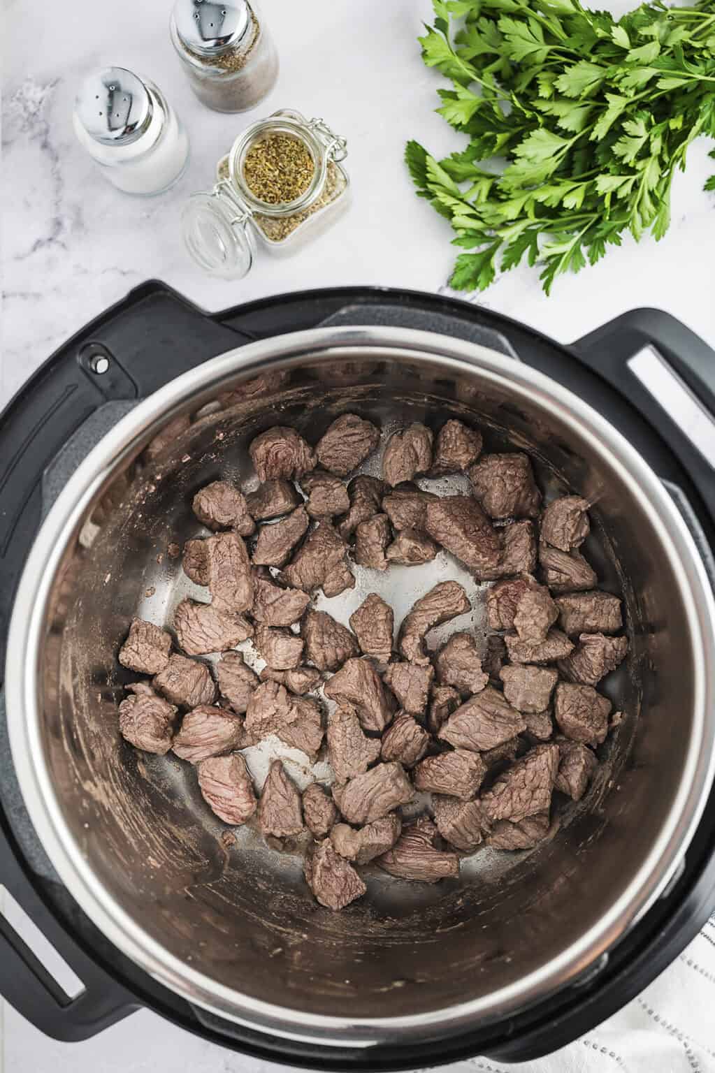 Easy Instant Pot Vegetable Beef Soup | Buns in My Oven