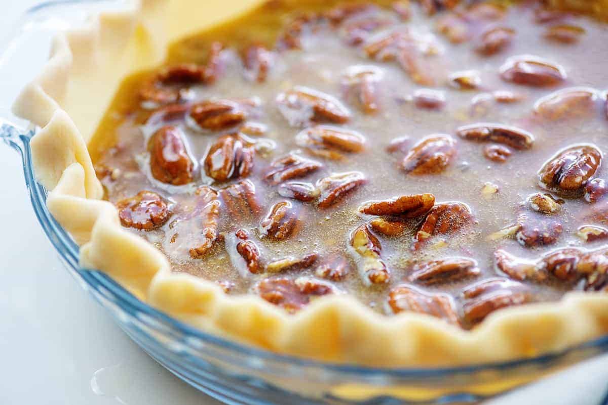 pecan pie filling in pie crust