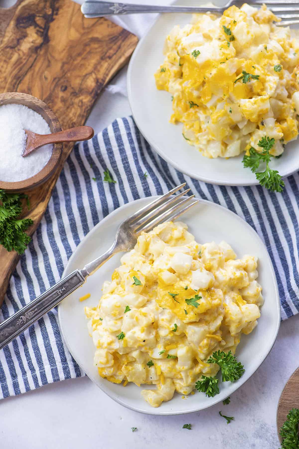 Crock Pot Cheesy Hash Brown Casserole — Mommy's Kitchen