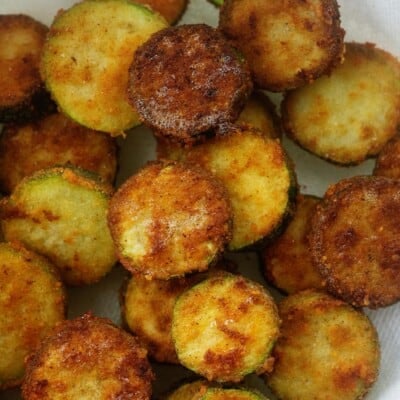 overhead view of fried zucchini.