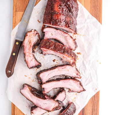 sliced ribs on cutting board.