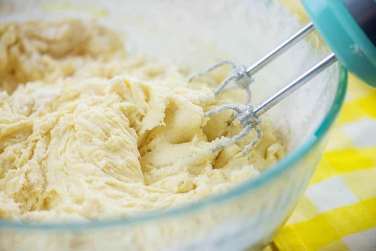 cake batter in glass bowl.