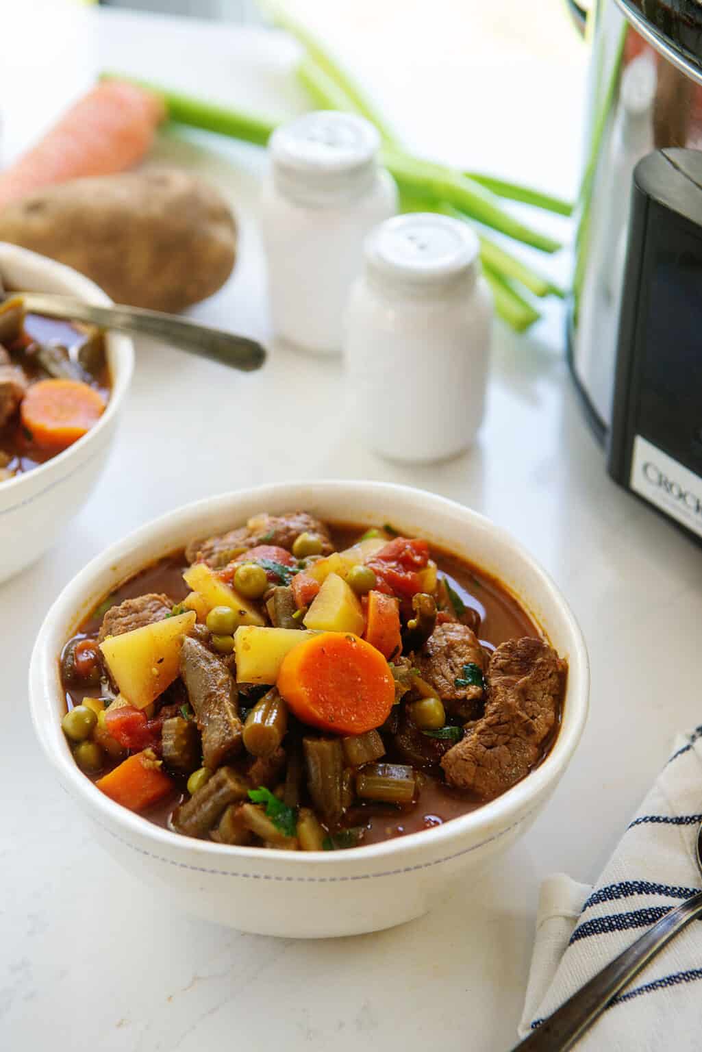Crockpot Vegetable Beef Soup! Buns In My Oven