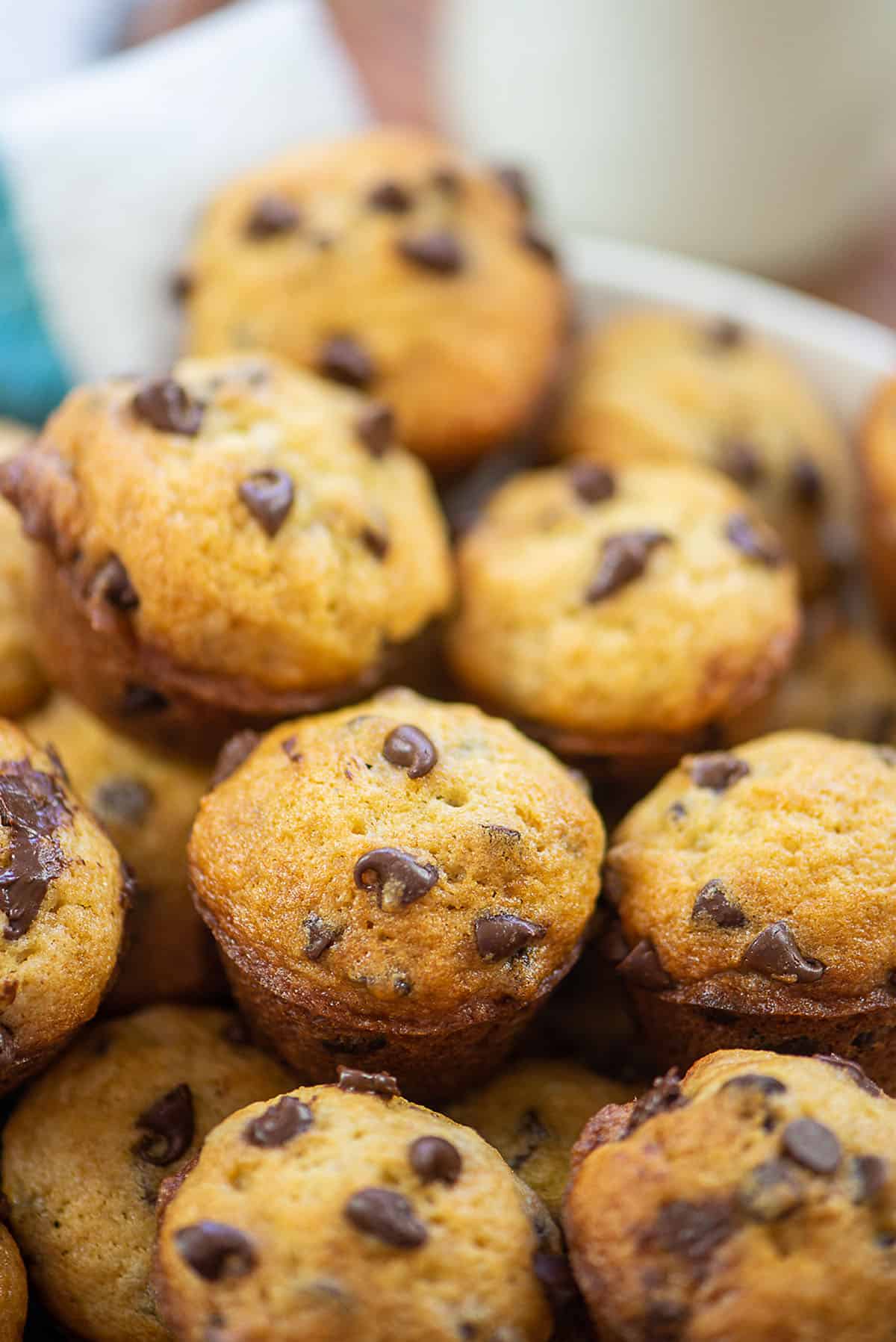 20-Min Mini Chocolate Chip Muffins - The Toasted Pine Nut