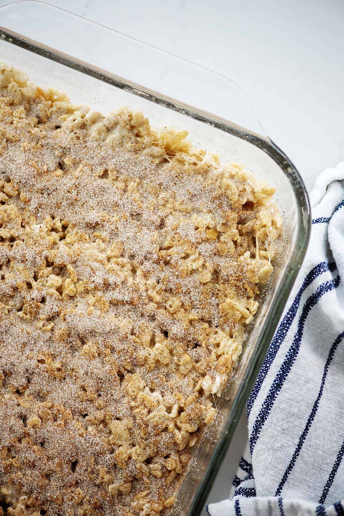 cinnamon sugar rice krispies treats in 9x13 baking dish.