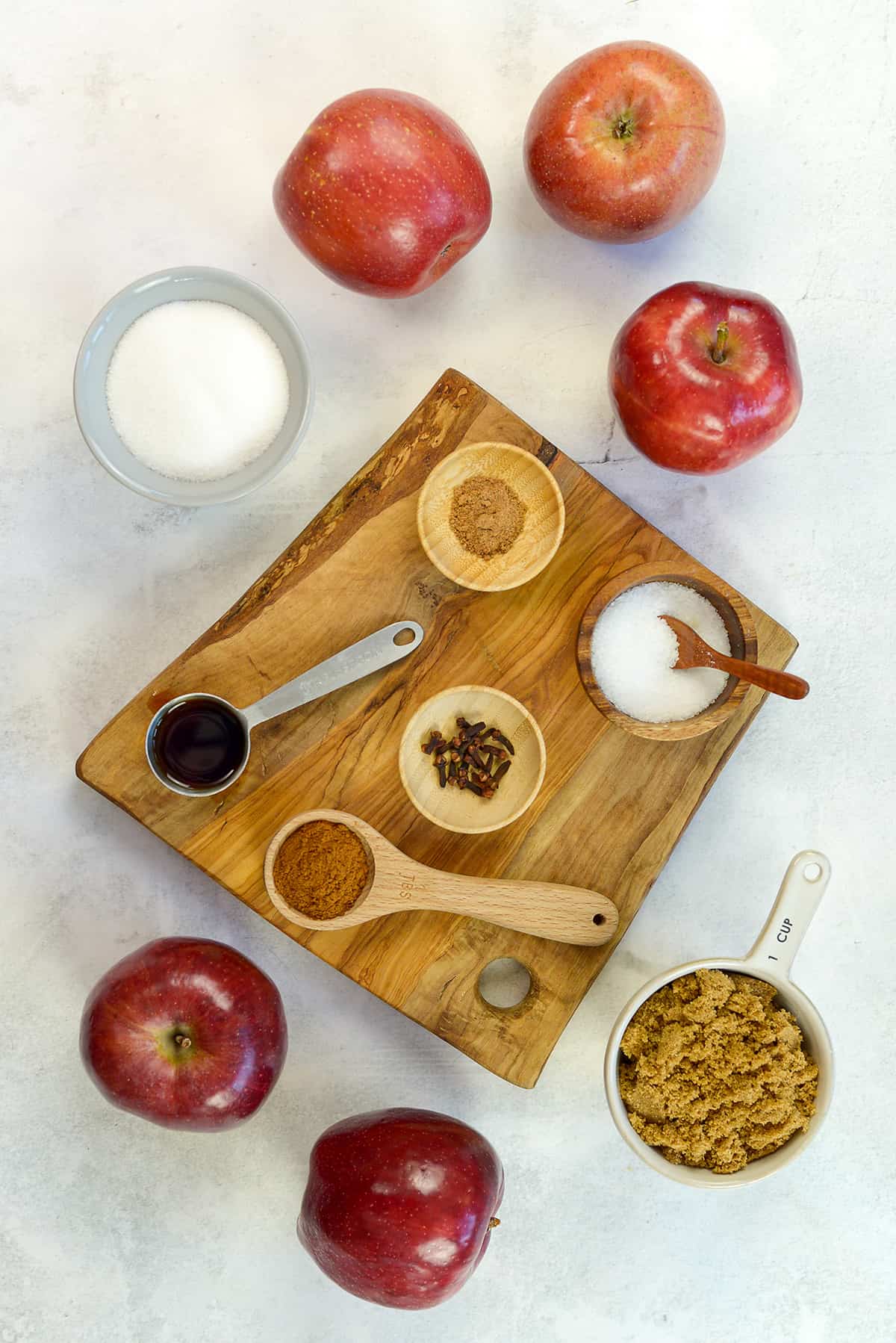 ingredients for crockpot apple butter.