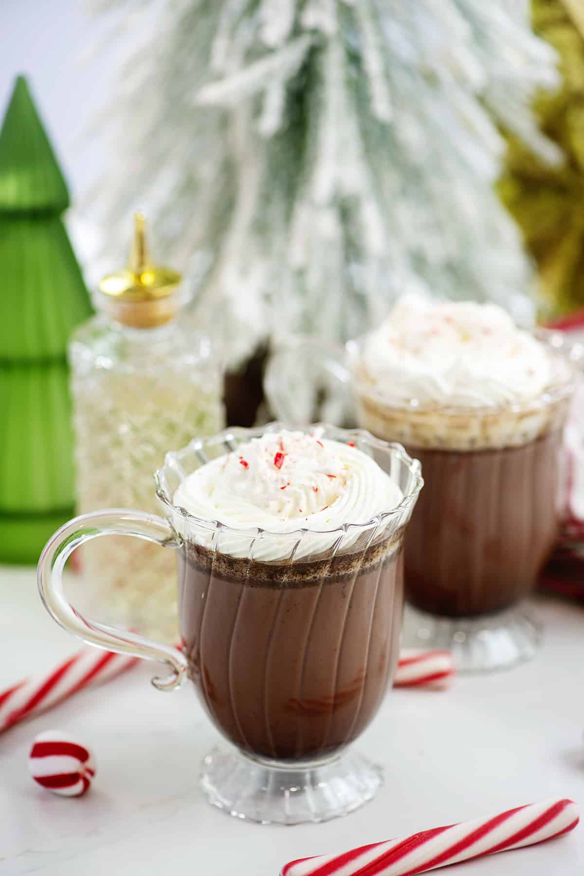 Peppermint mocha latte in glass cup.