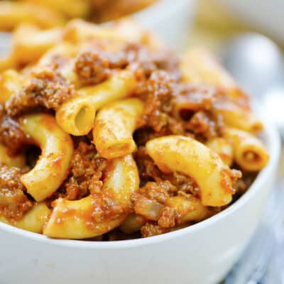 Bowl full of beefaroni.