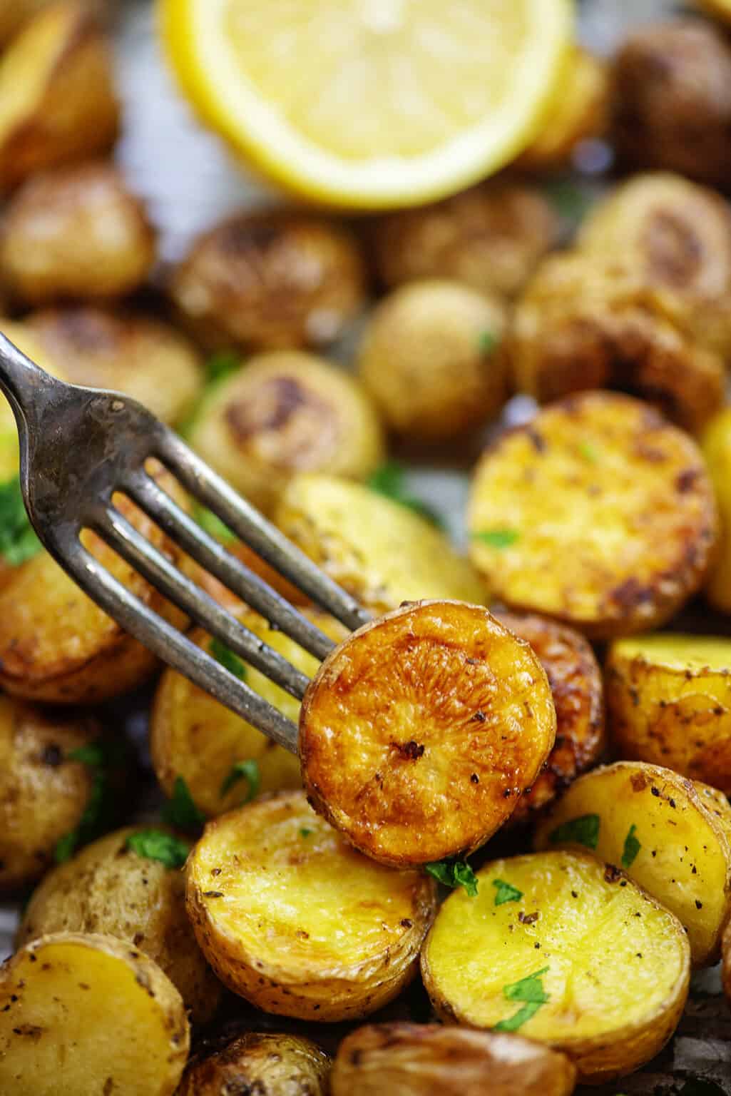 Greek Roasted Potatoes Buns In My Oven