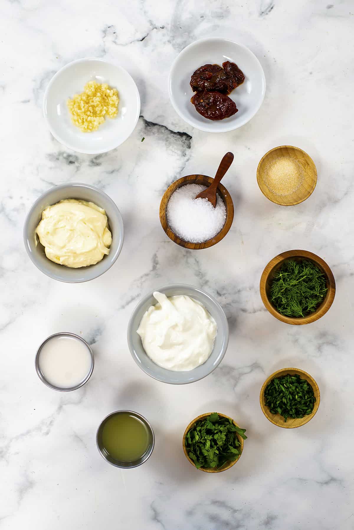 Ingredients for chipotle ranch dressing.