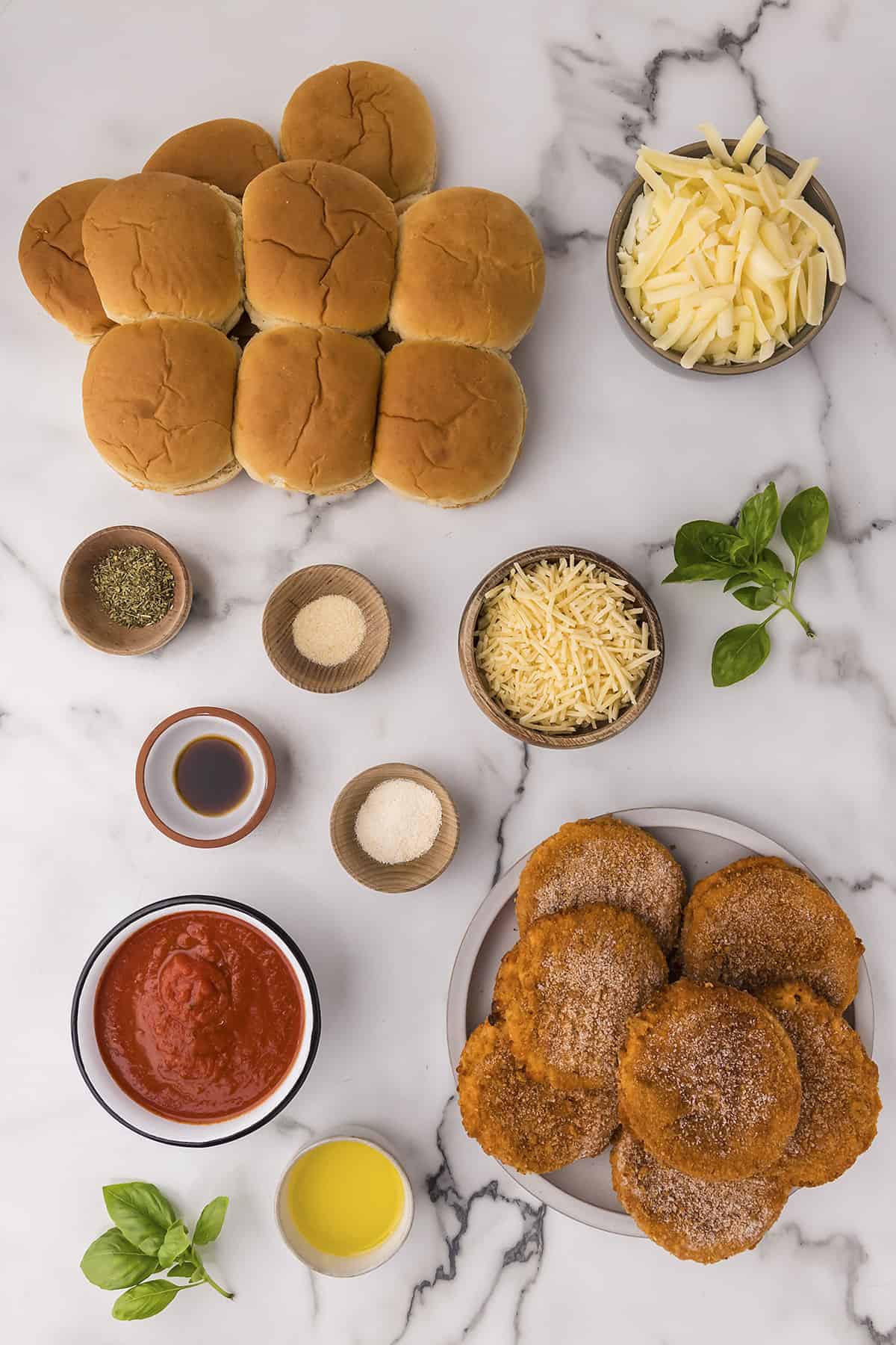 Ingredients for chicken parmesan sliders.