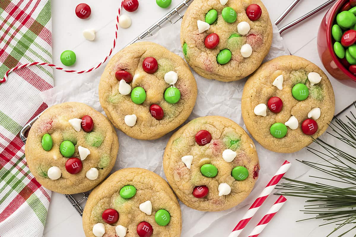 M&M Christmas Cookies