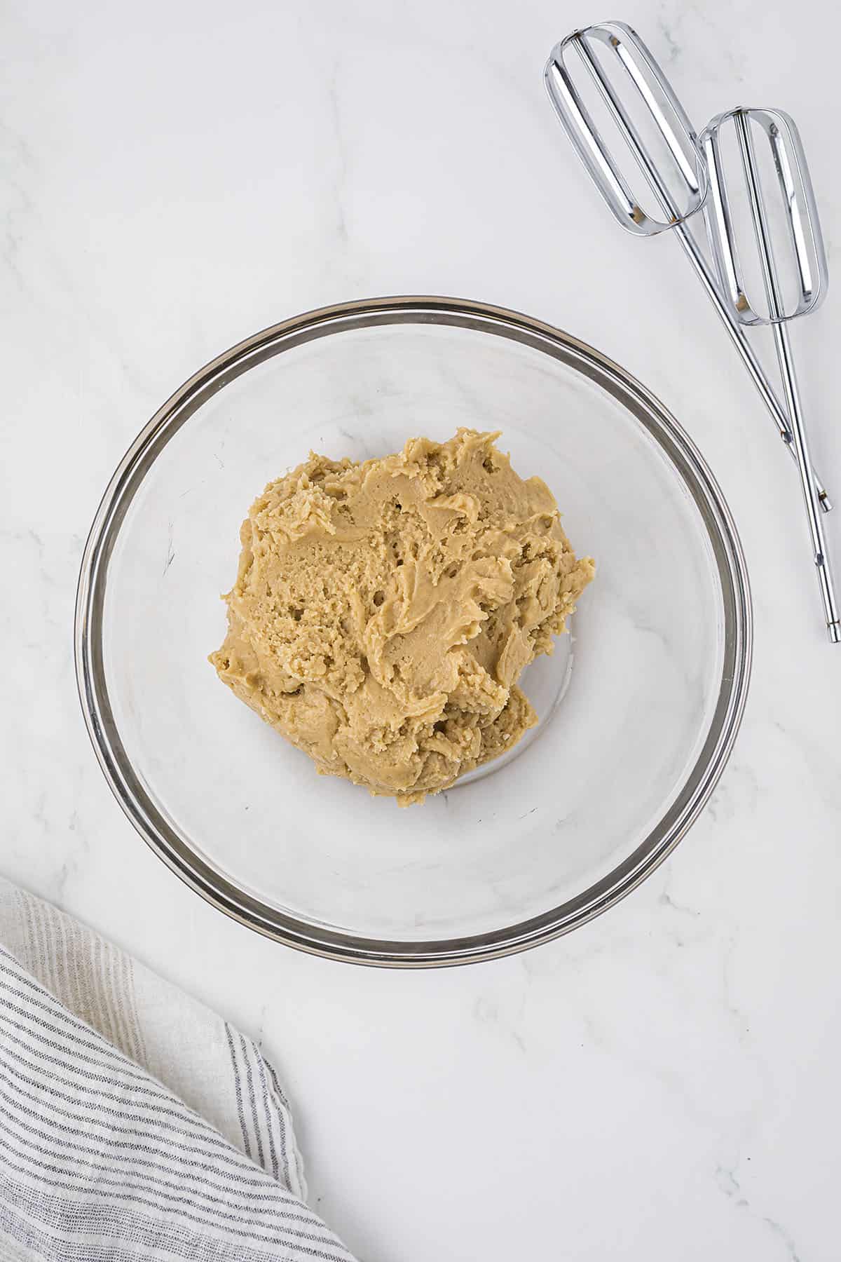 Cookie dough in bowl.