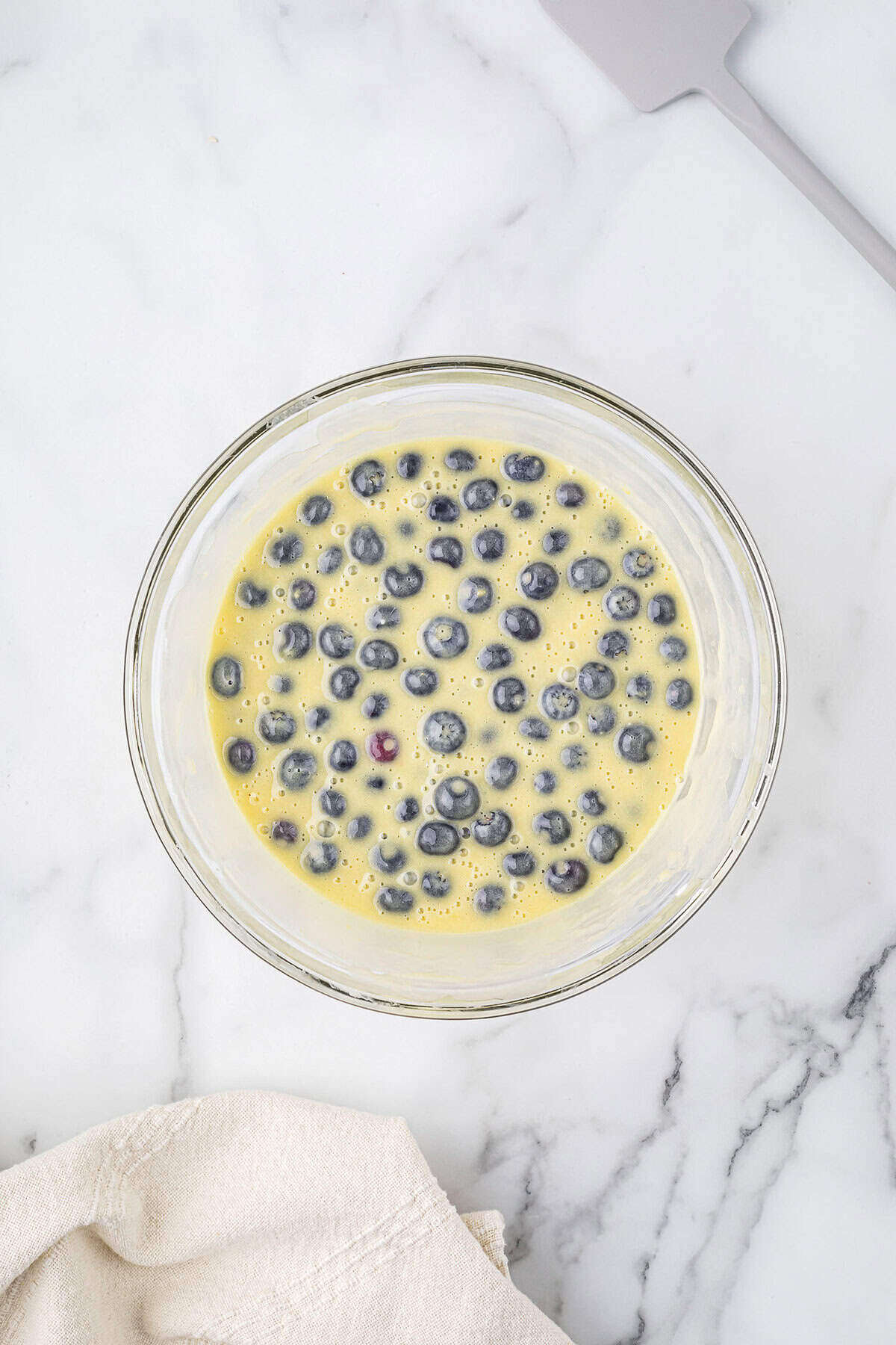Blueberry pie bar filling in glass bowl.
